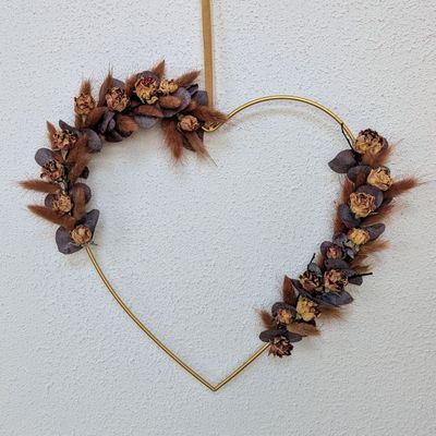Herzkranz mit Trockenblumen